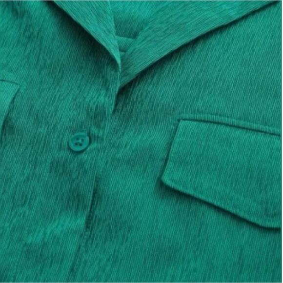 ATHLETA NWT Echo Top in Emerald Green // M - Picture 11 of 11